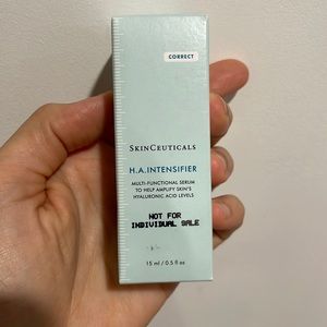 Skinceutical hyaluronic acid serum